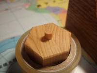 HIRO工房のテープカッター台 2